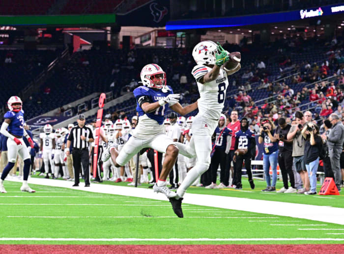 atascocita lamar football texas high school playoff regional semifinal tom dendy 2023 TZ3_6092